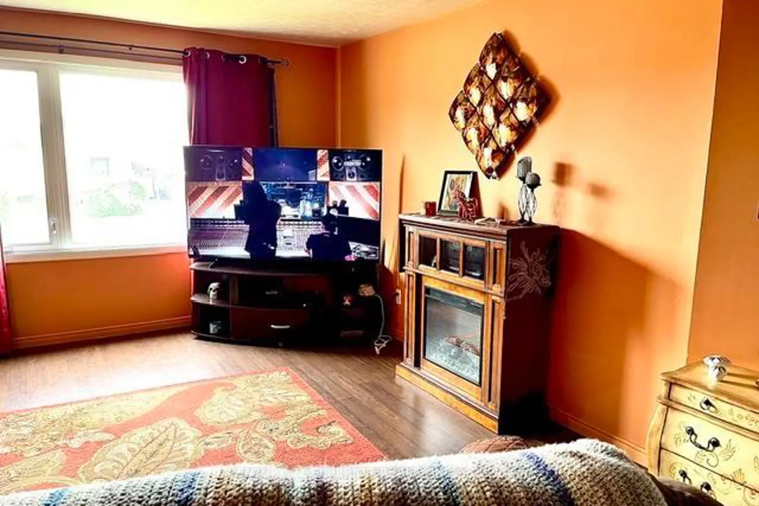 258 Algonquin Ave photo 4