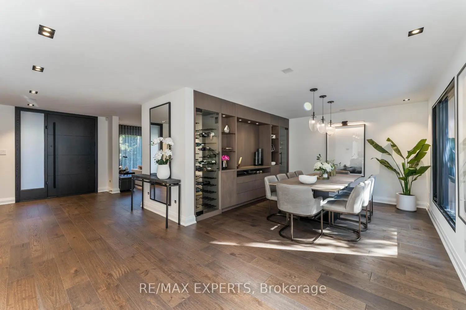 71 Dorengate Drive photo 3