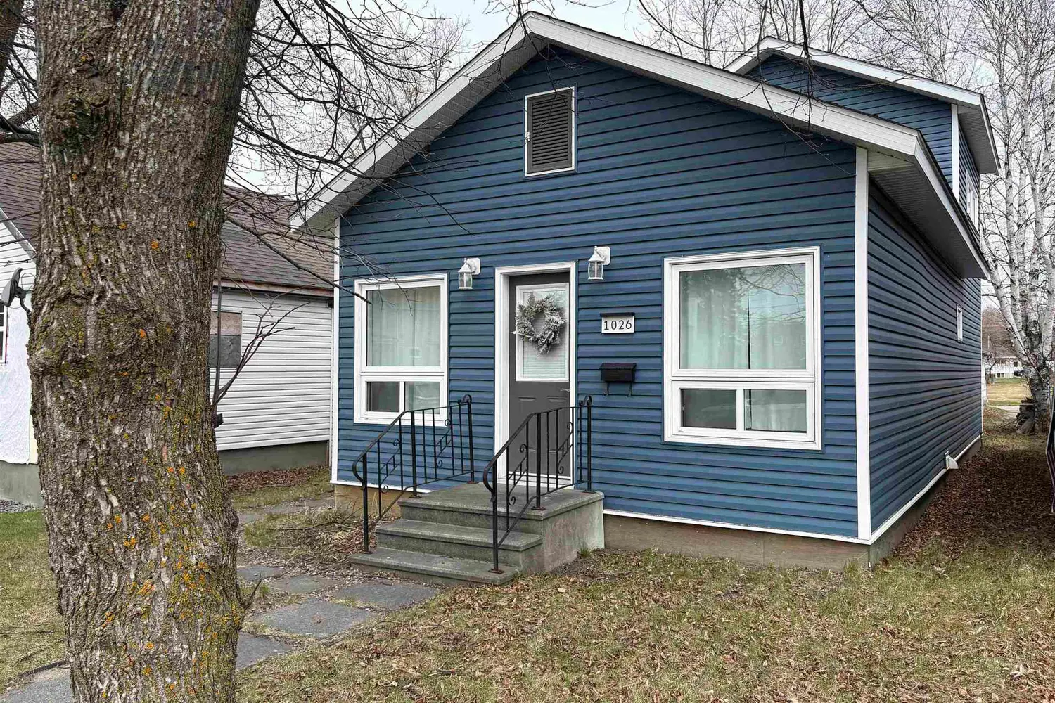 1026 Third Street photo 2