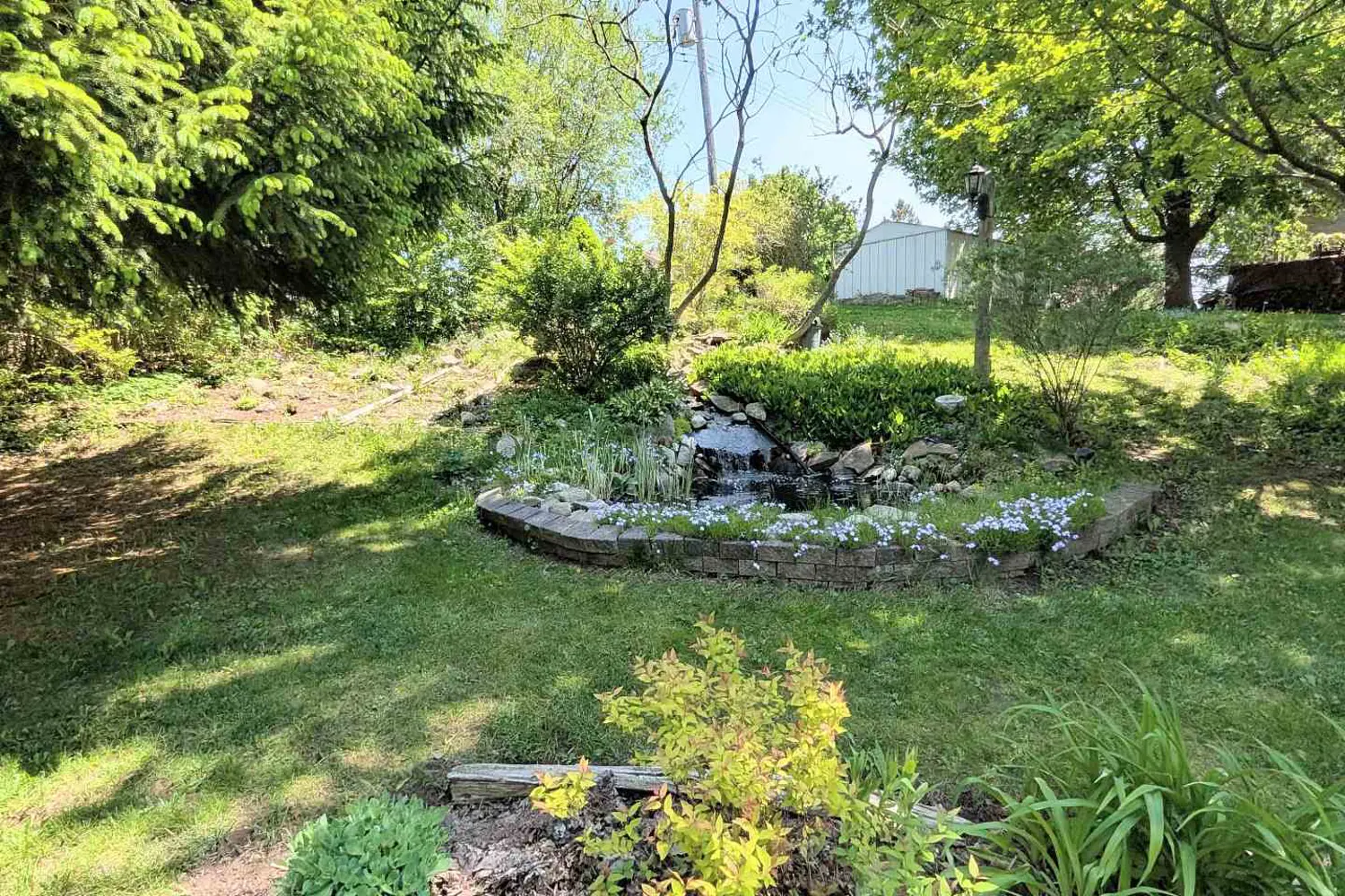 11 Lynda Avenue photo 4