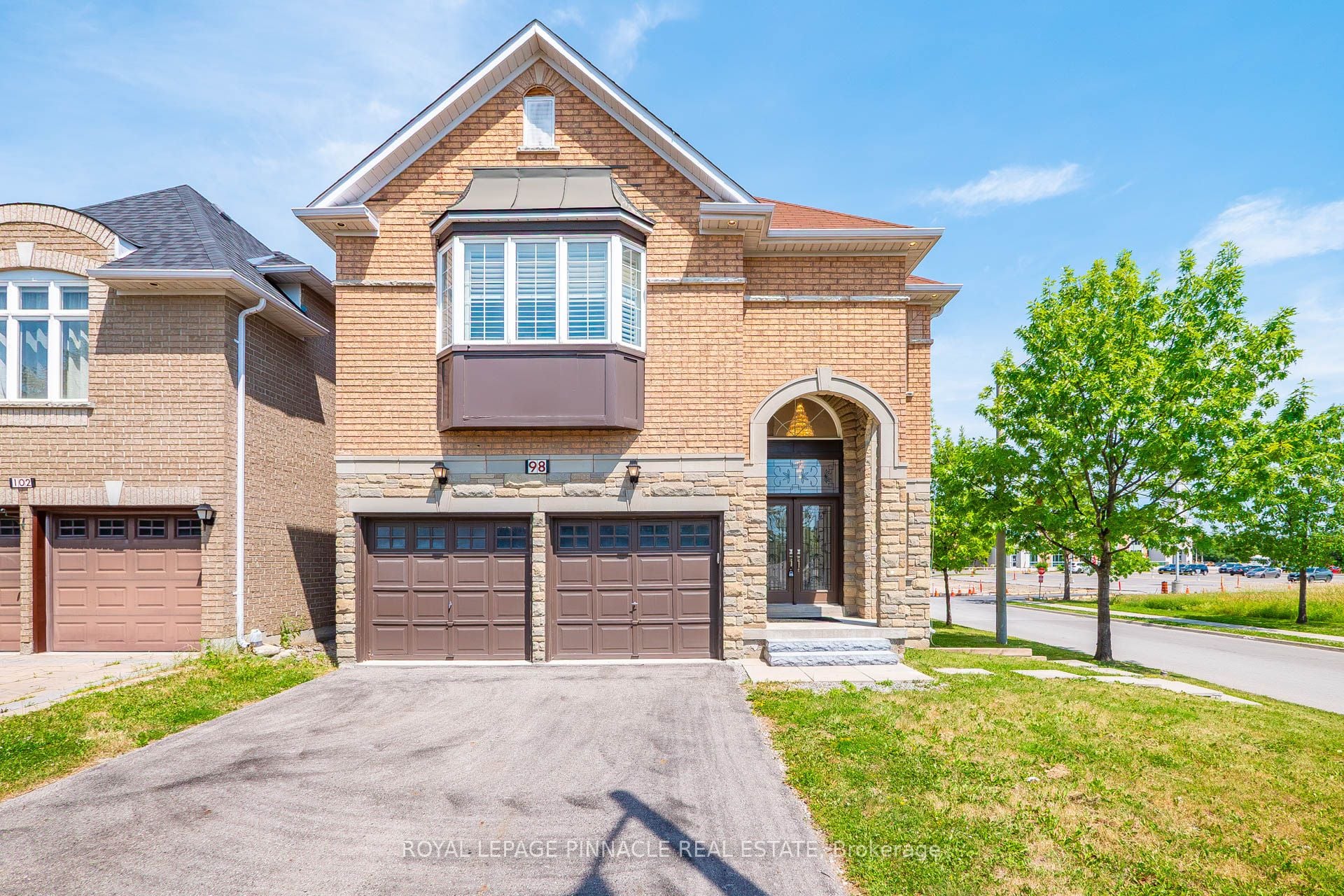 98 Ner Israel Drive, Vaughan, ON, L4J 9L1