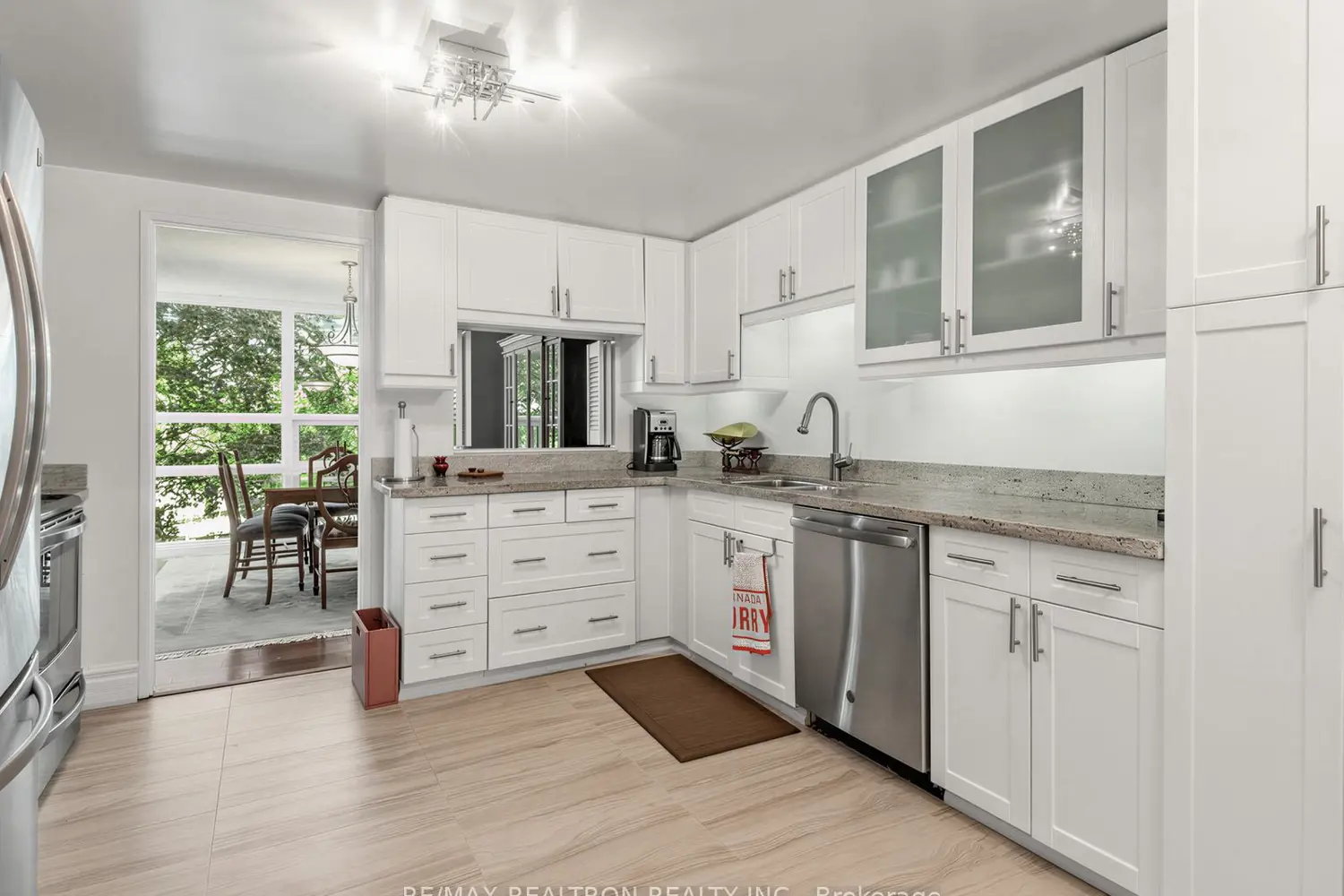 131 Beecroft Road 203 photo 5