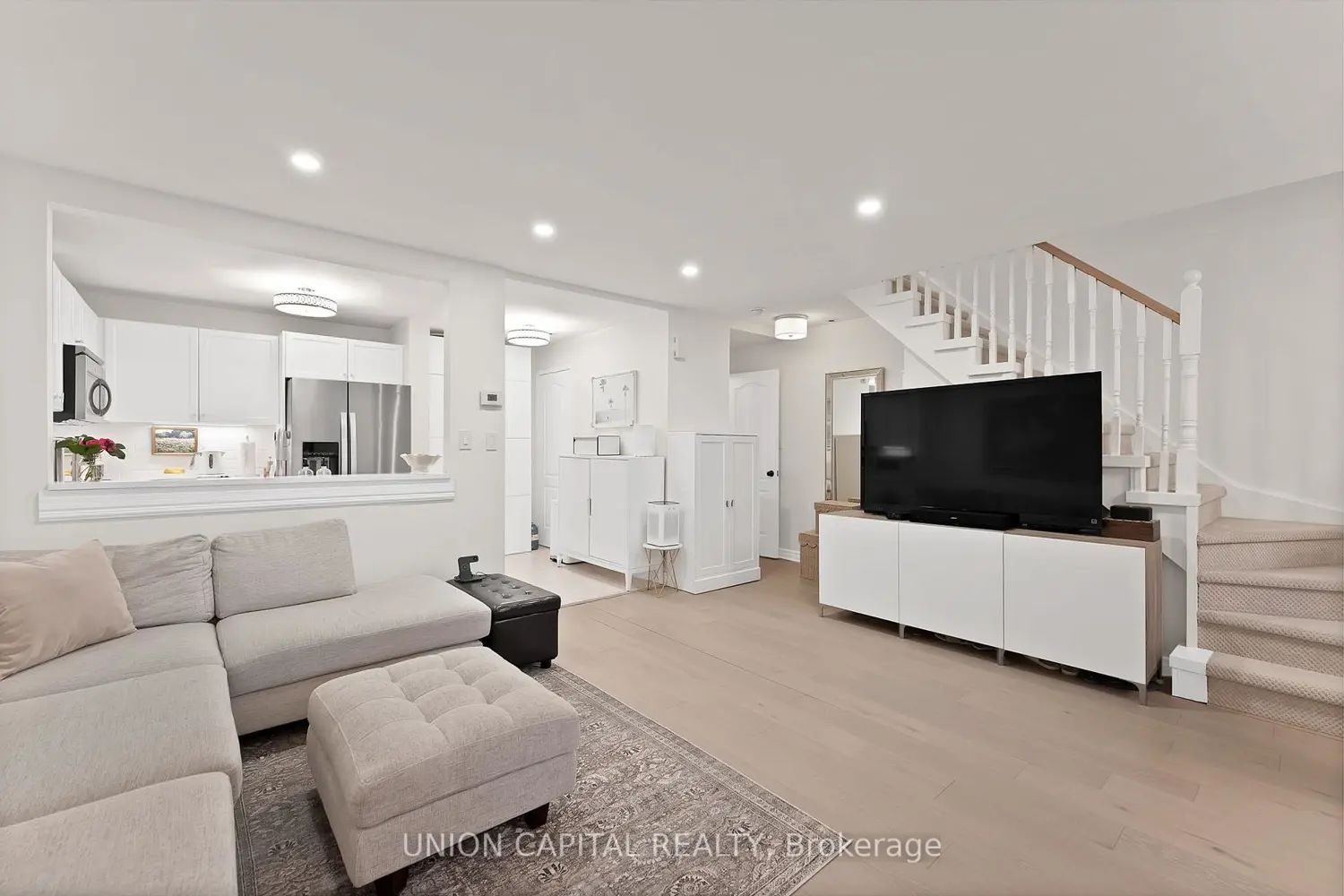 108 Finch Avenue A3 photo 4
