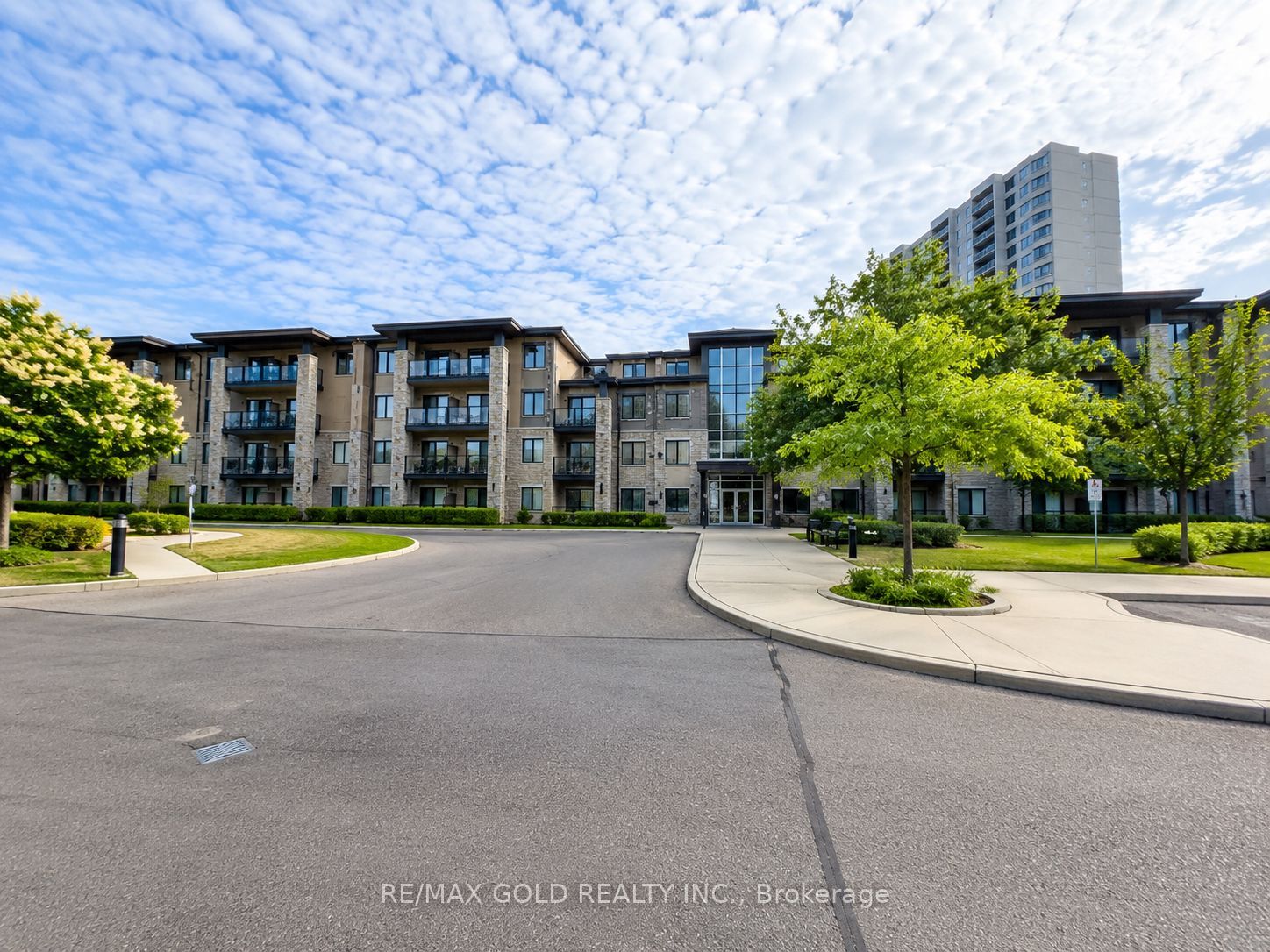 442-570 Lolita Gardens, Mississauga, ON, L5A 0A1