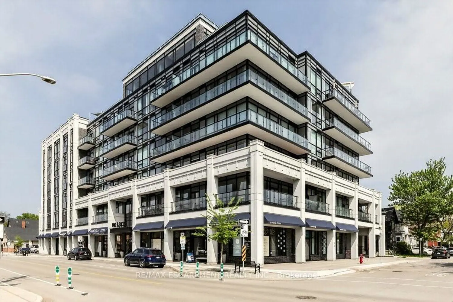 101 Locke Street 212