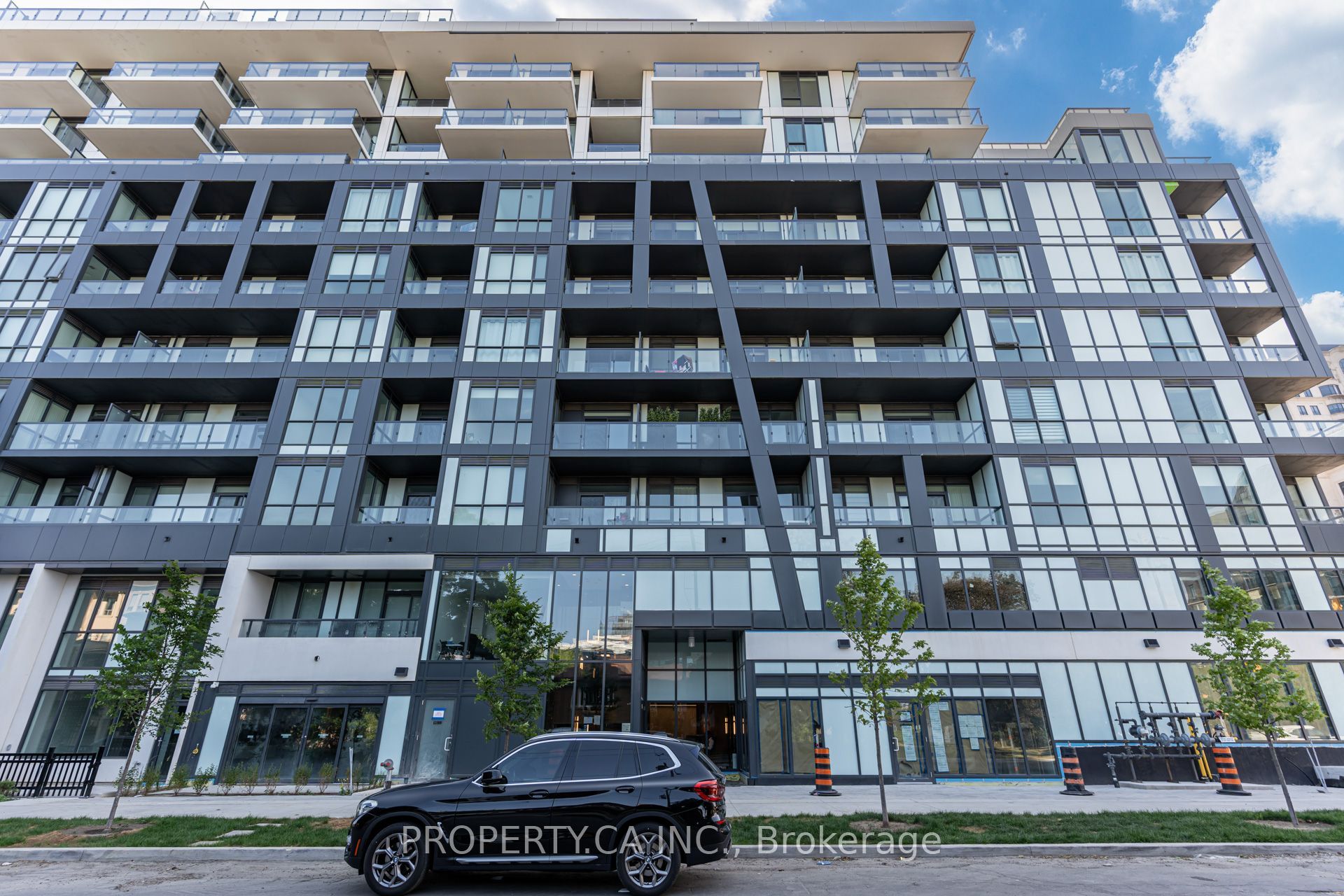 106-6 Greenbriar Road, Toronto, ON, M2K 0H6