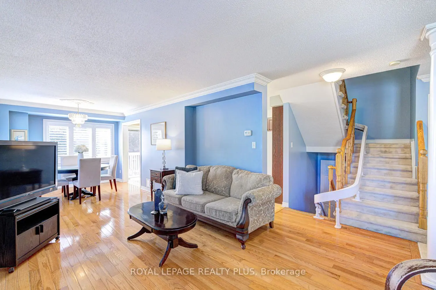 5658 Glen Erin Drive 1 photo 3