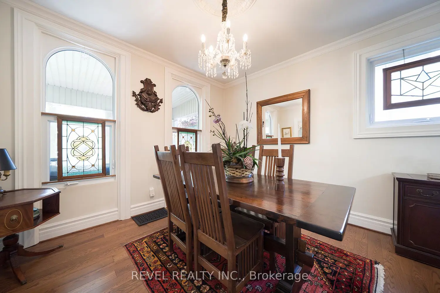 11 Chestnut Avenue photo 3