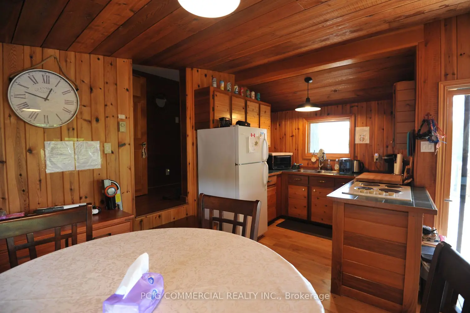 1518 Island 1040 photo 4