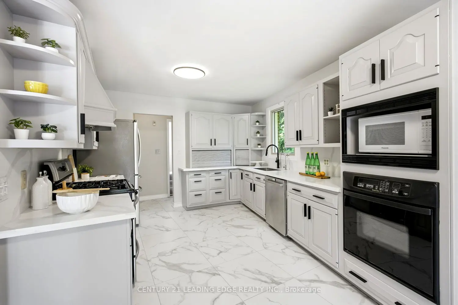 128 Marica Avenue photo 3
