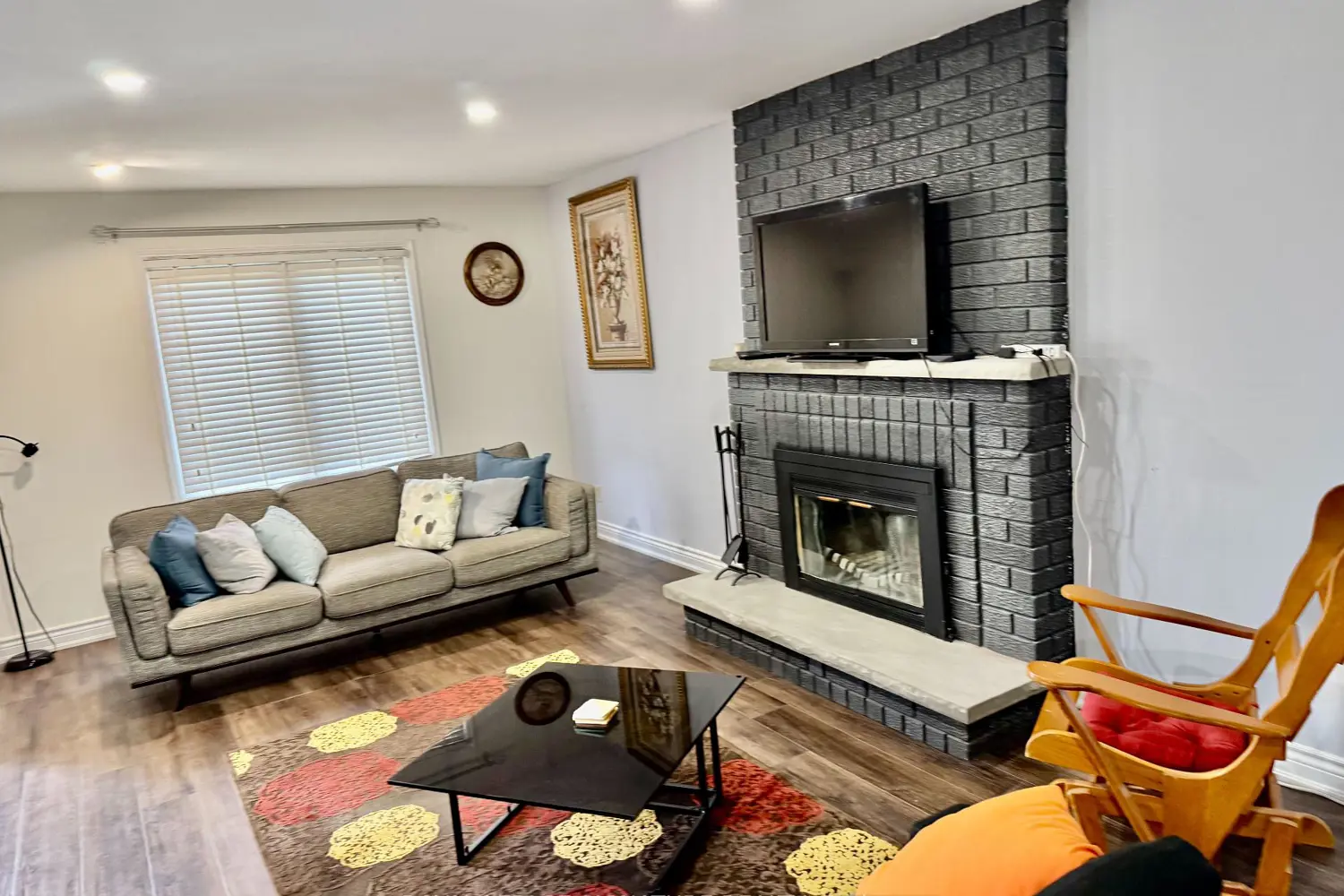1813 Spruce Hill Road photo 5