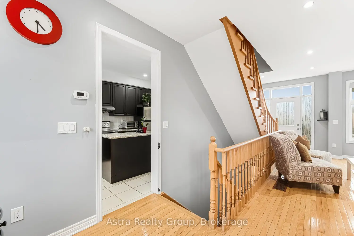 4731 Highway 7 photo 4