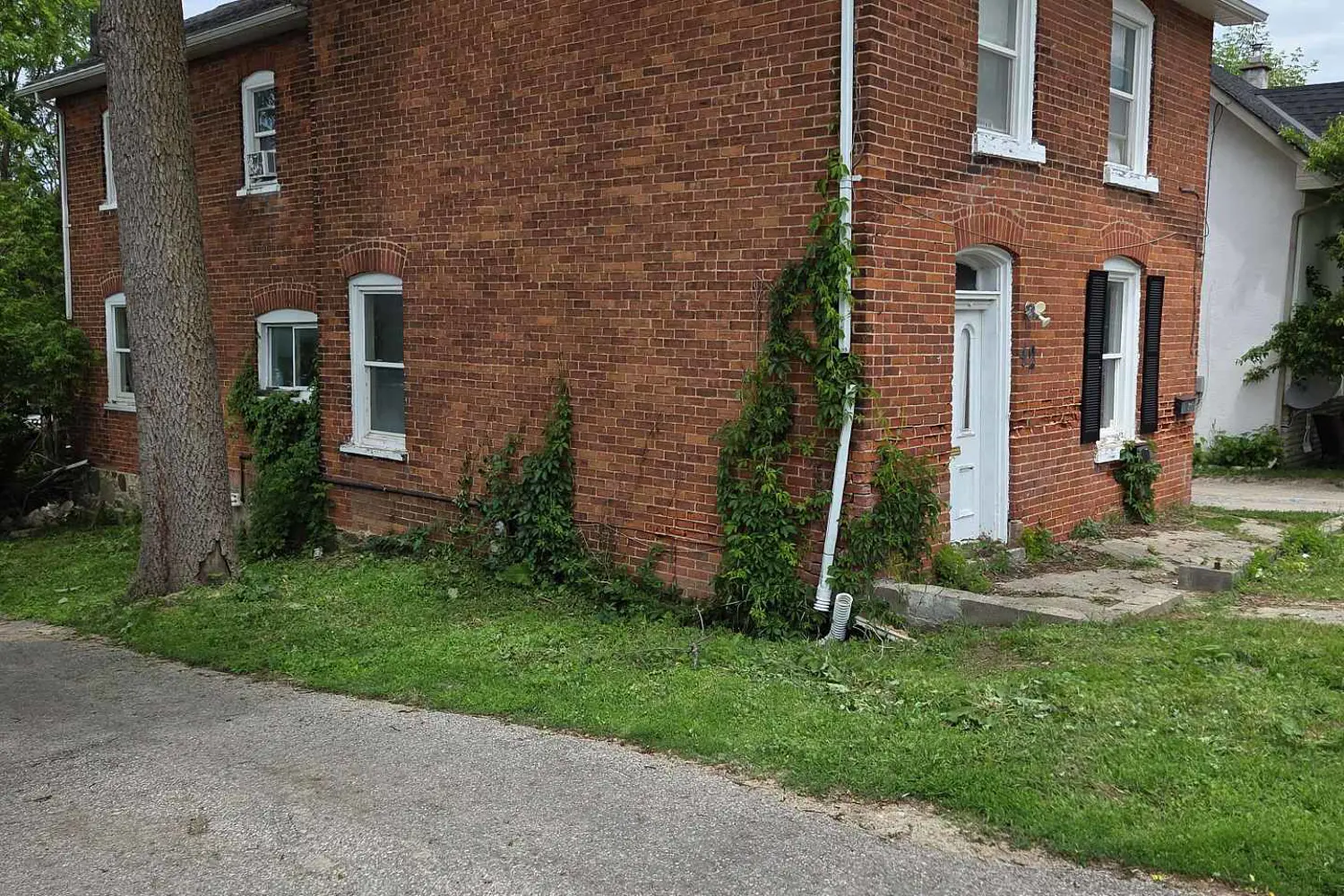 42 Penetang Street photo 2