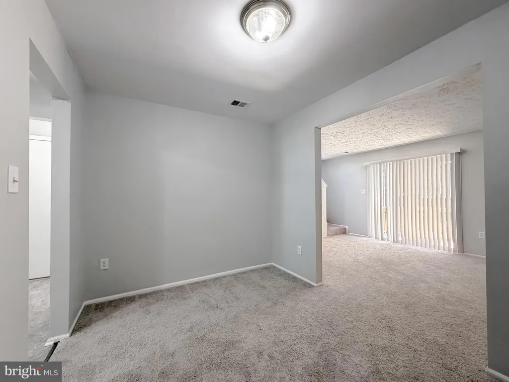 4160 Log Teal Drive, Waldorf, MD 20603 photo 5