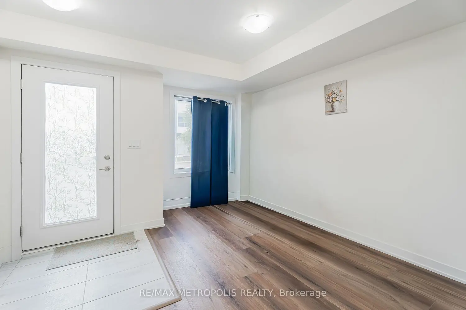 1695 Dersan Street 109 photo 4