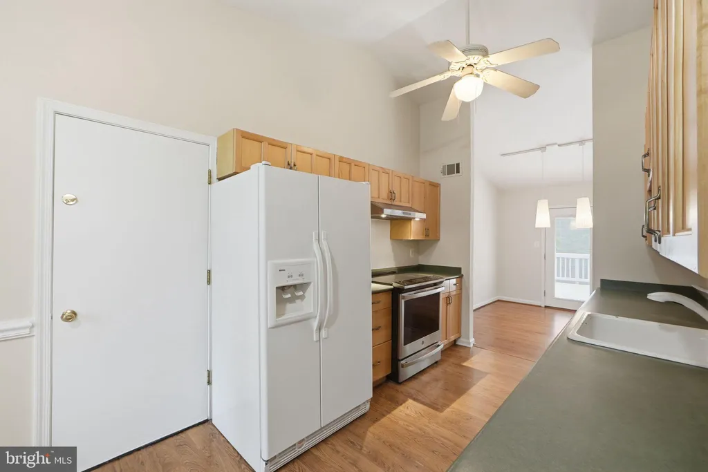 14204 Piccadilly Road, Silver Spring, MD 20906 photo 5