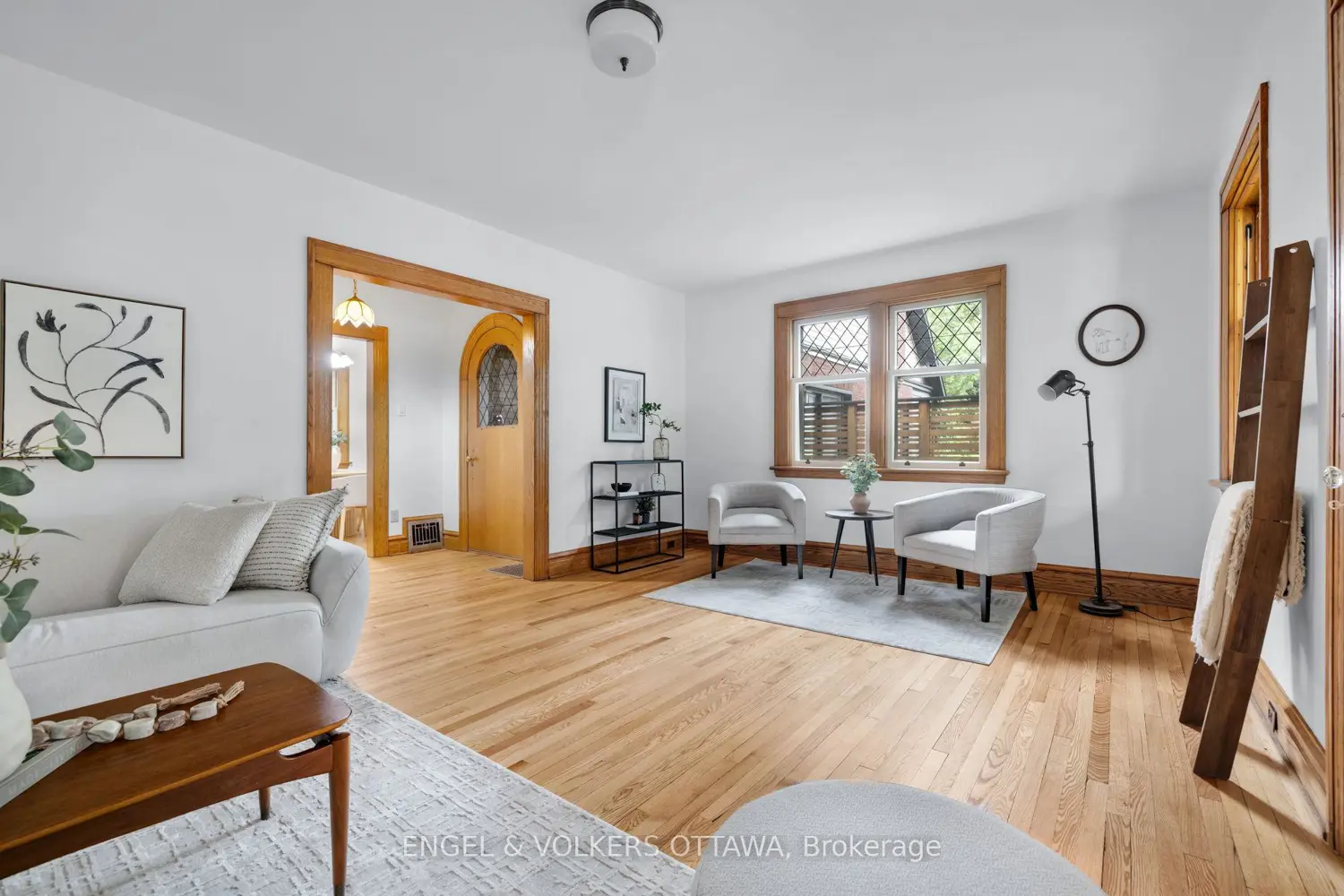 54 Glendale Avenue photo 5
