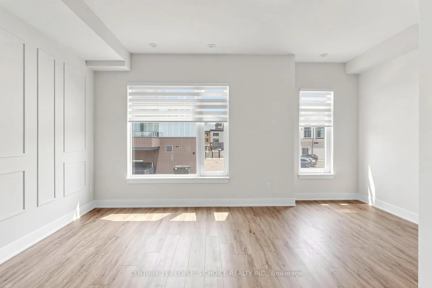 72 Windward Drive photo 3