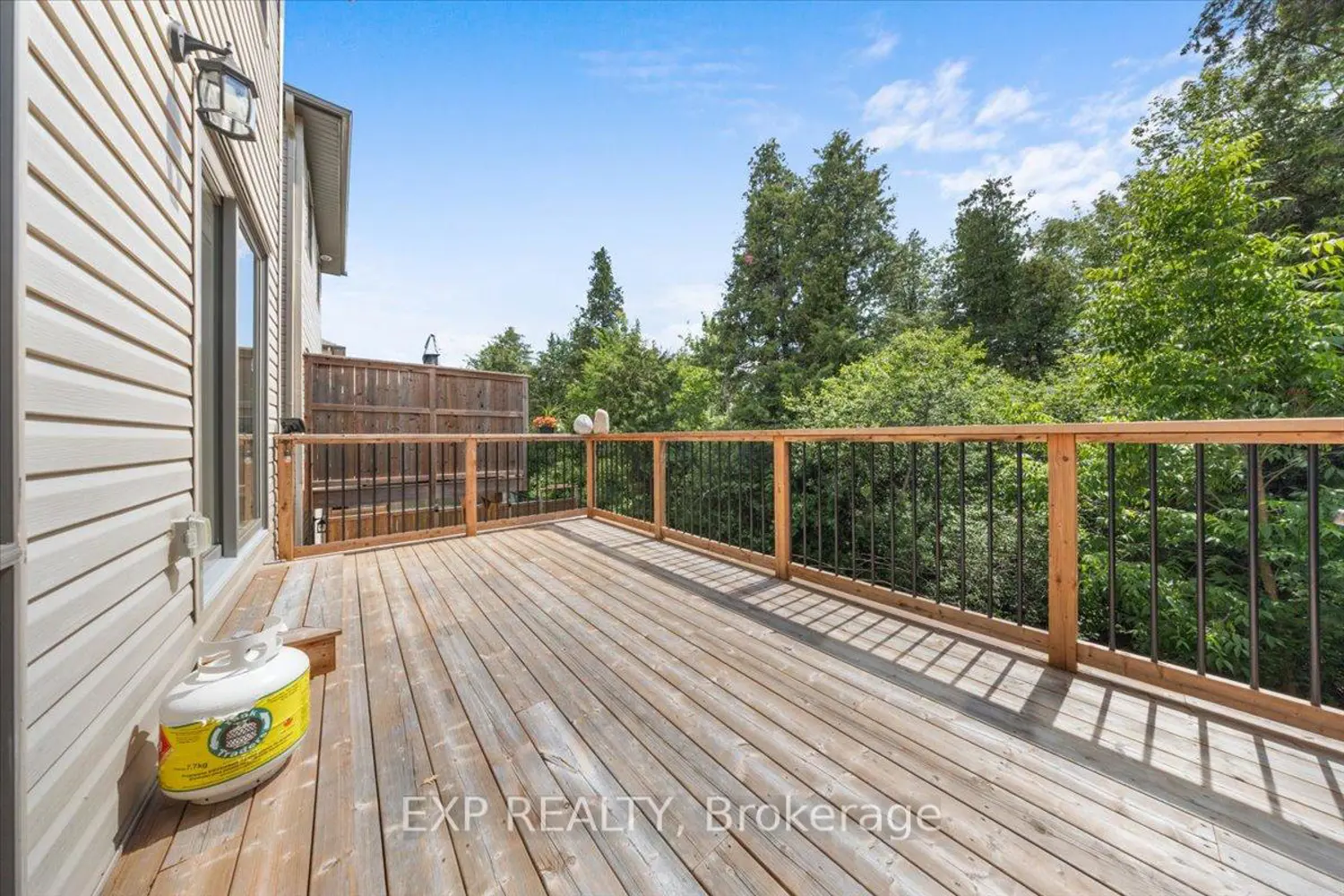 84 Porter Street photo 5