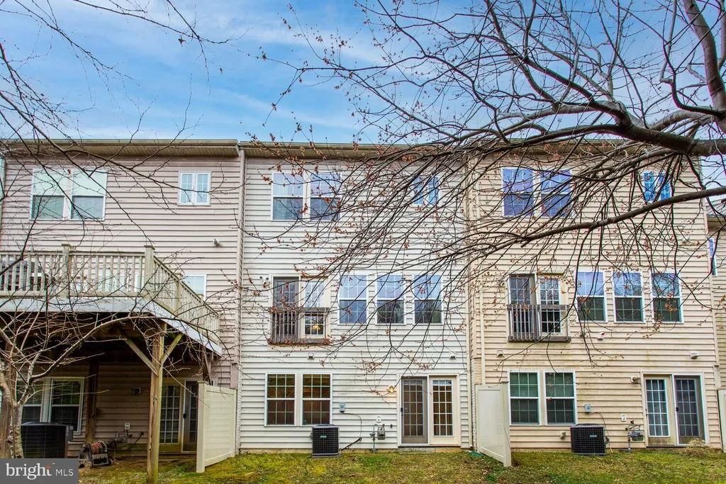 915 Hall Station Drive, Bowie, MD 20721