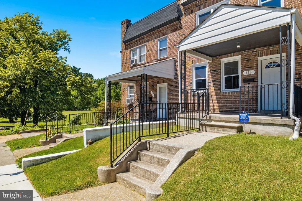 338 Martingale Avenue, Baltimore, MD 21229 photo 3
