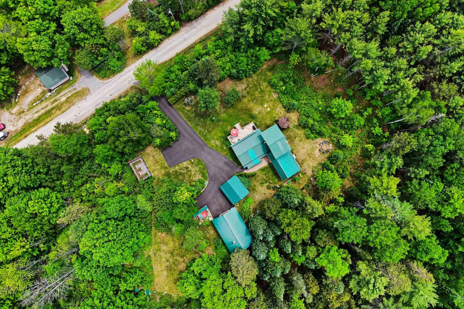 515 Graphite Bay Road photo 5