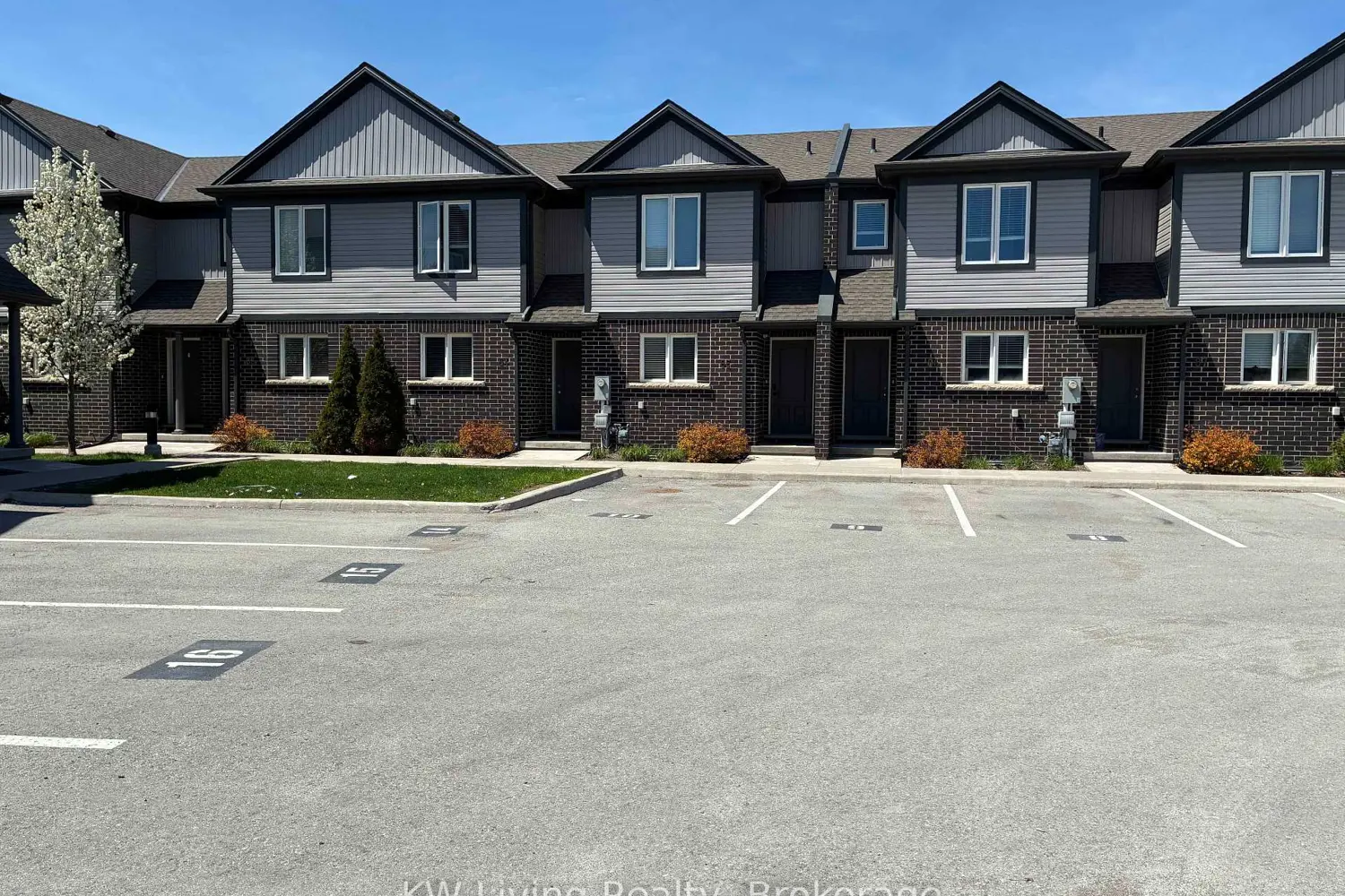 7768 Ascot Circle 86