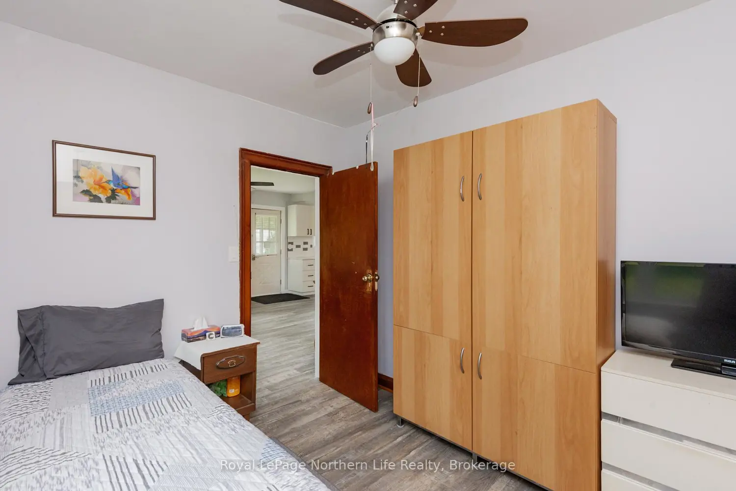 309 Mark Street photo 4