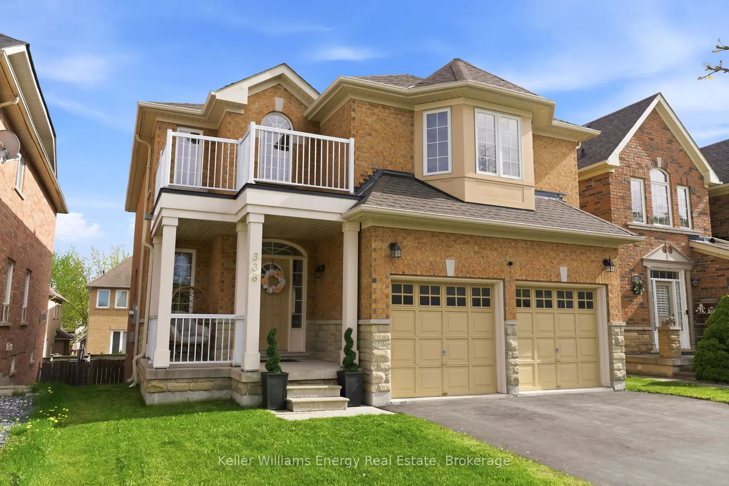 338 Dowson Loop