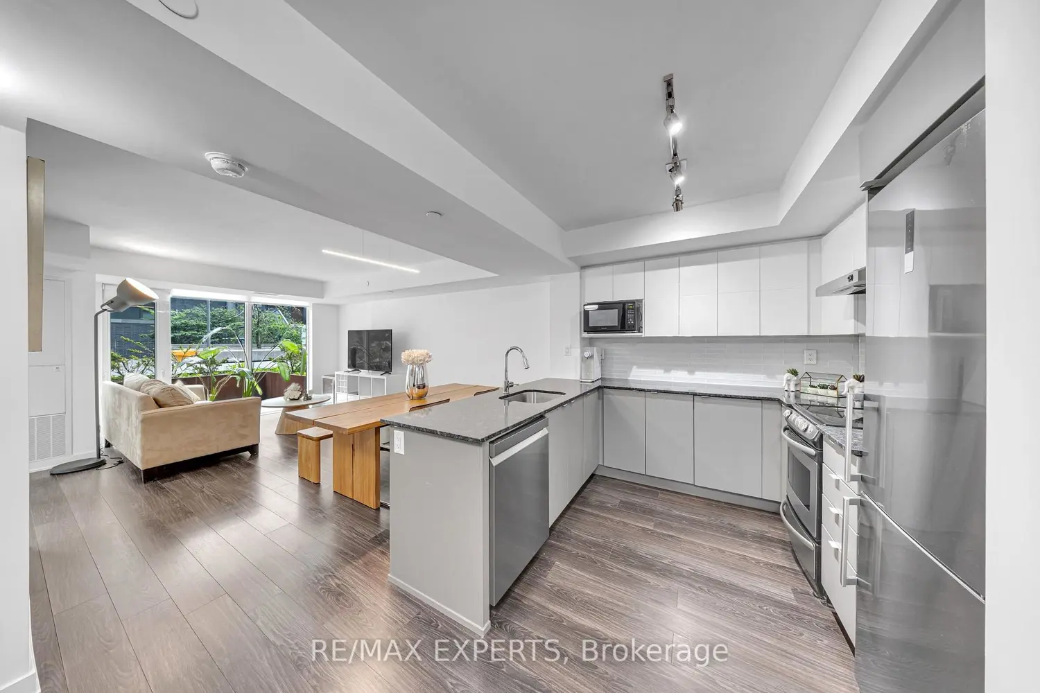 160 Flemington Road 109