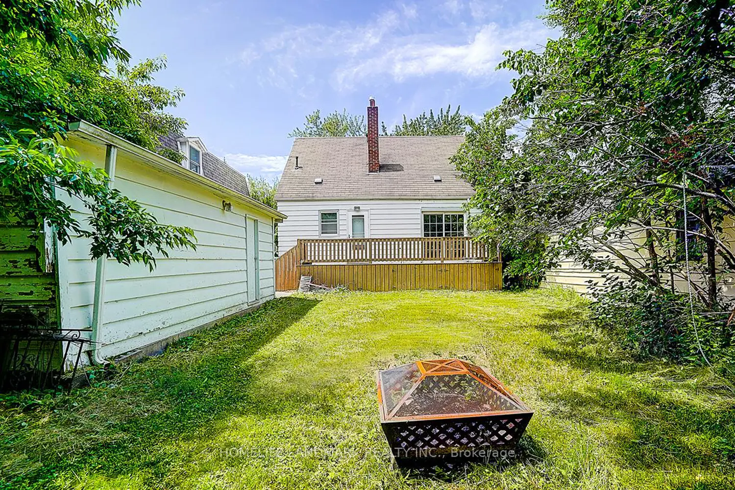 335 Willowdale Avenue photo 5