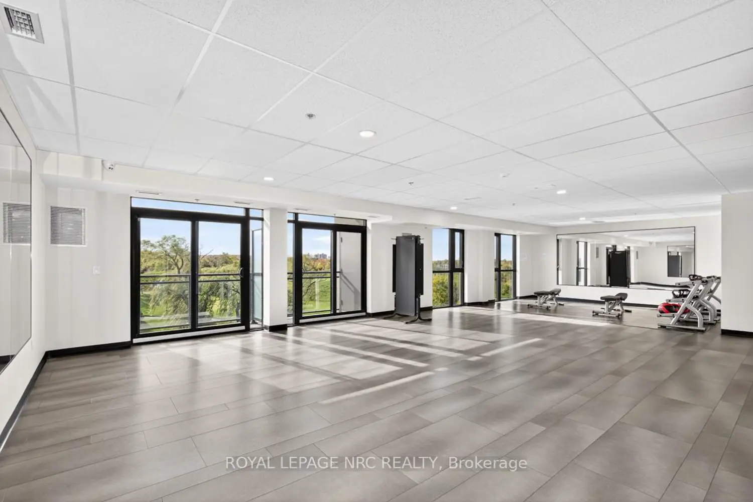50 Herrick Avenue Lp22 photo 3