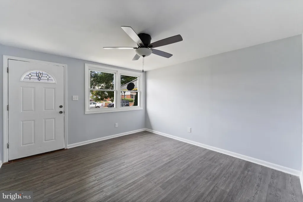 2941 Mallview Road, Baltimore, MD 21230 photo 3