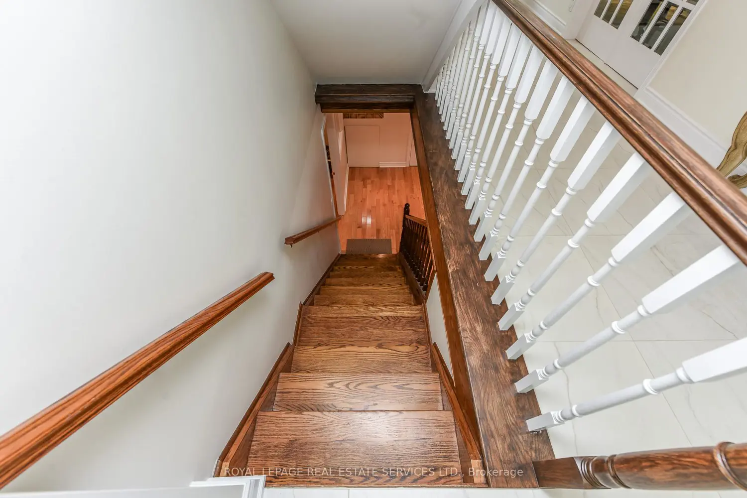 1338 Chalfield Drive photo 5