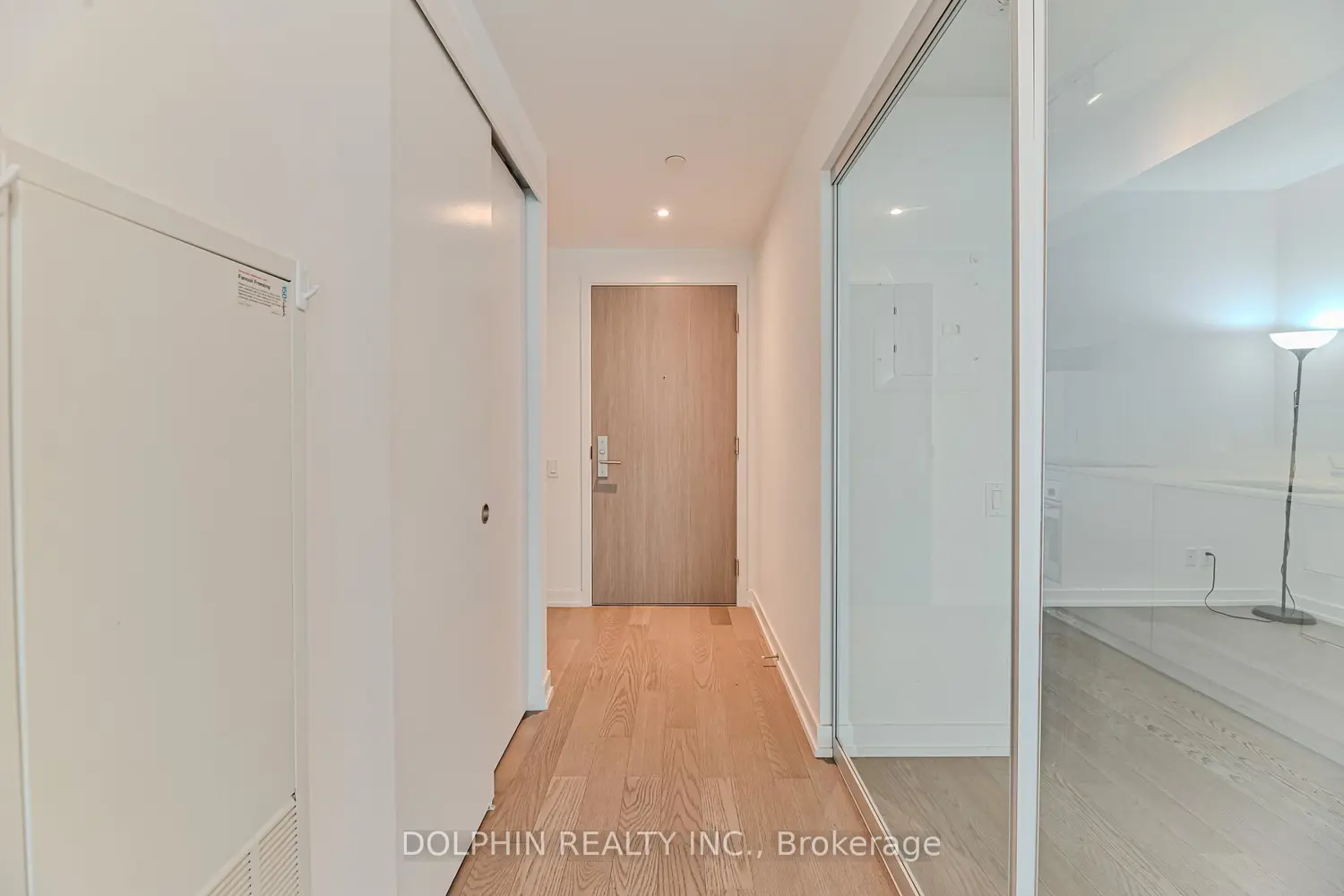 161 Roehampton Avenue 1007 photo 3
