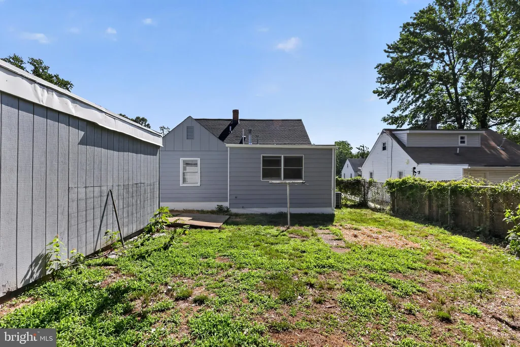 1911 Arcadia Avenue, Capitol Heights, MD 20743