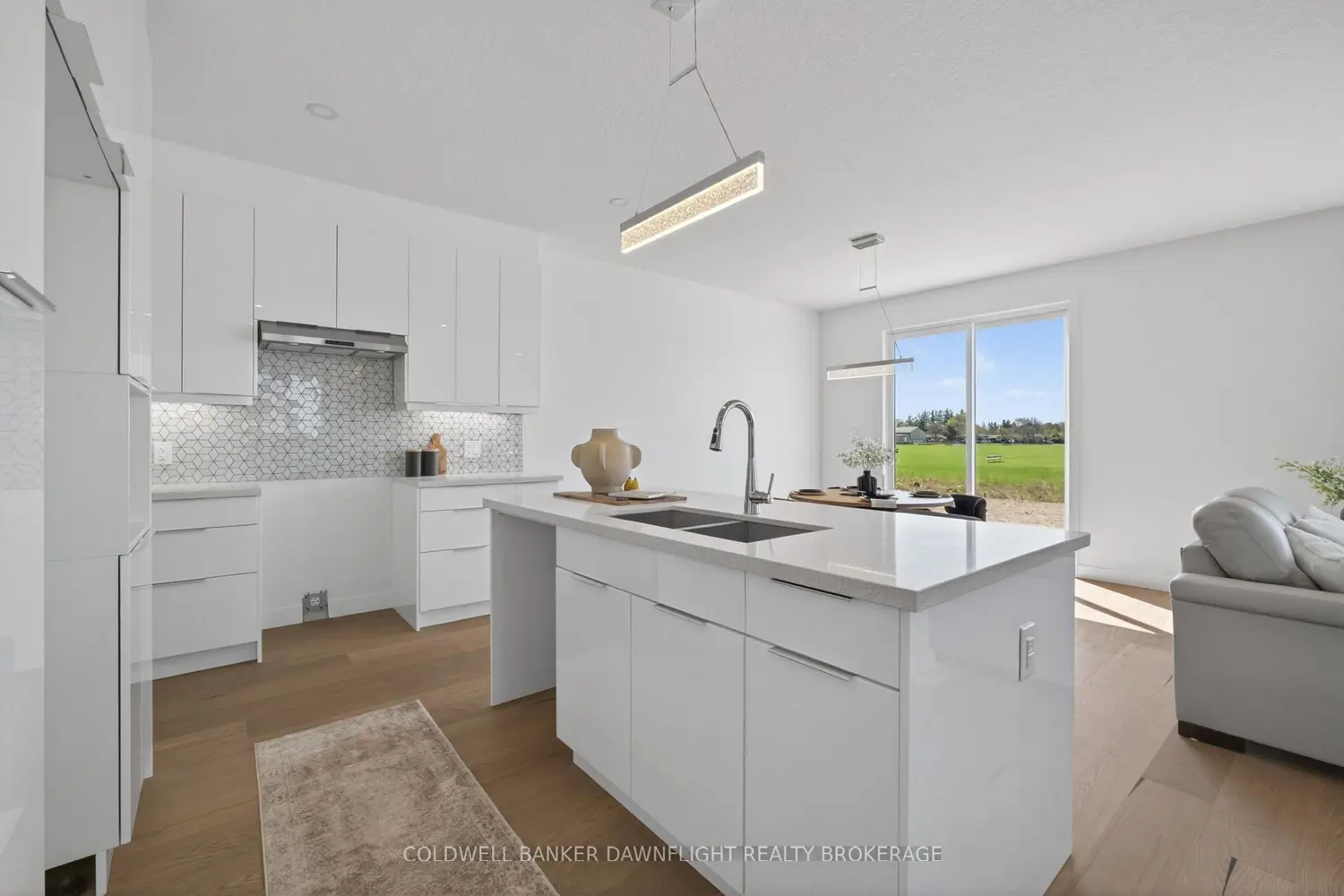 236 Greene Street photo 4