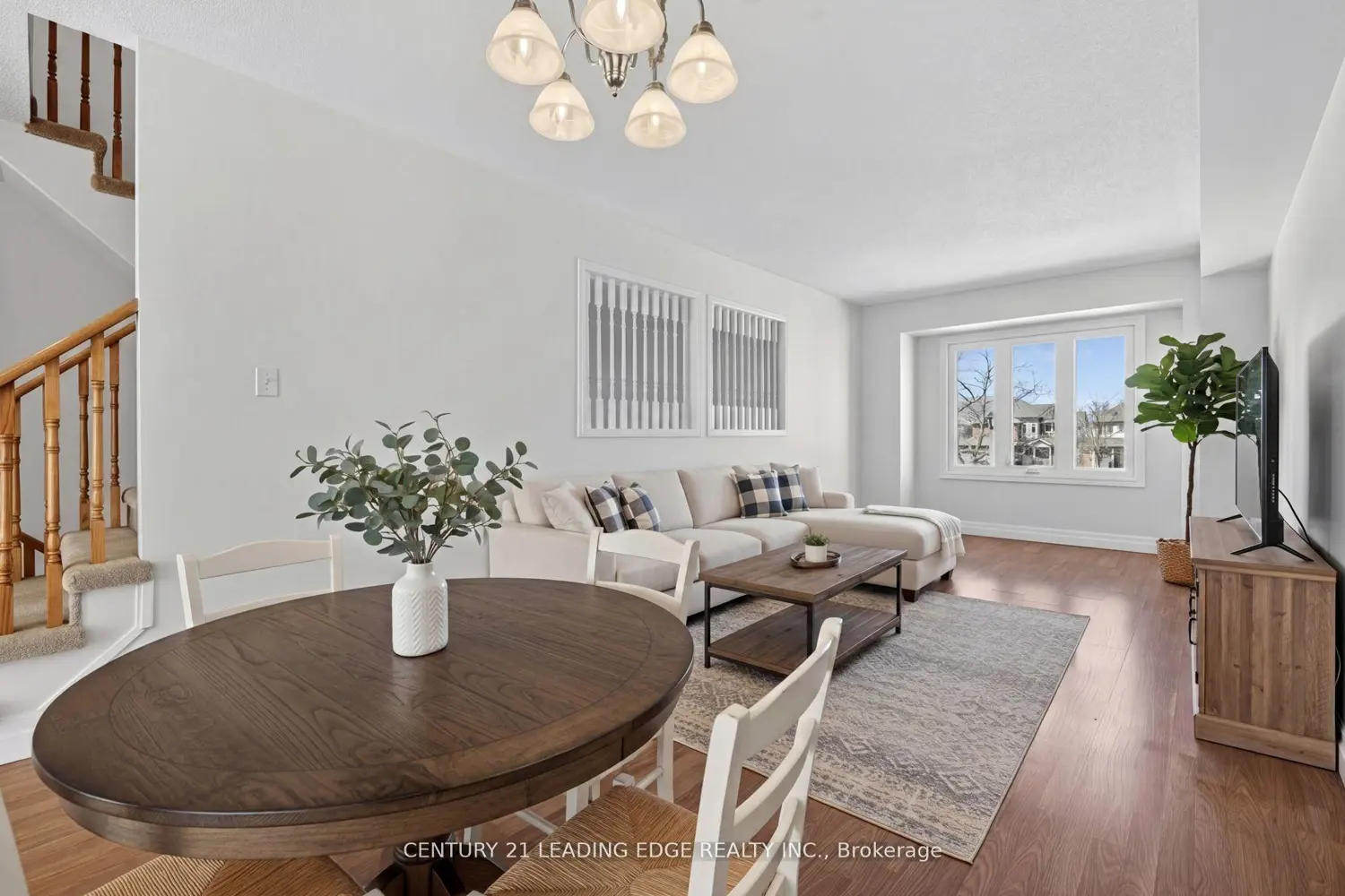 51 Alexis Way photo 5