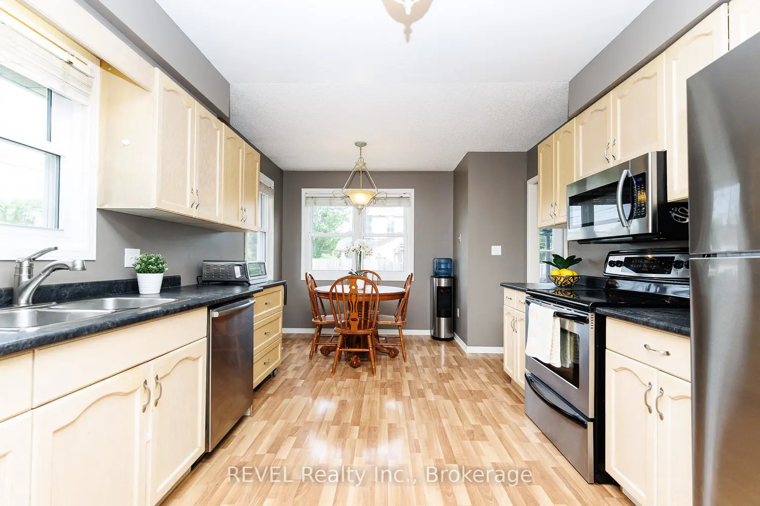 344 Leask Avenue photo 4