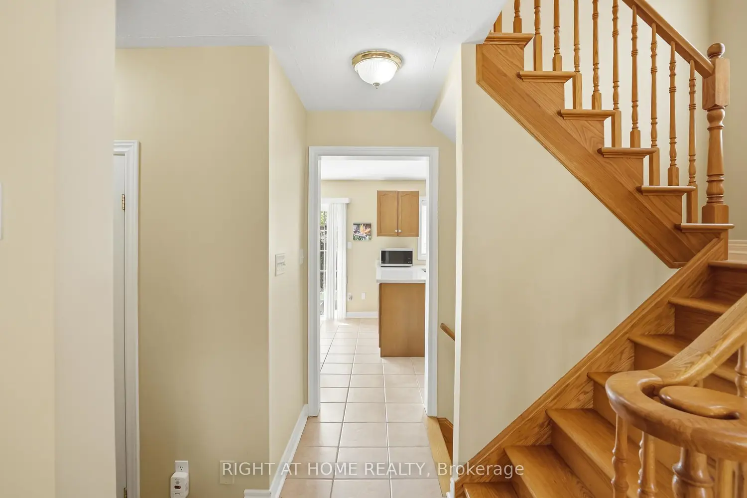 33 Stevens Drive photo 3