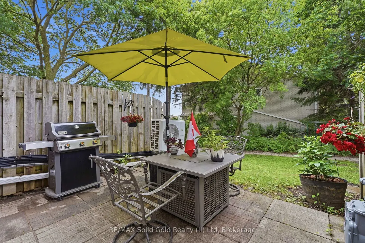 513 Weber Street B photo 4