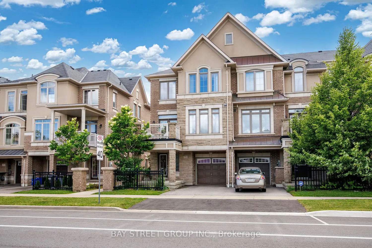2564 Grand Oak Trail
