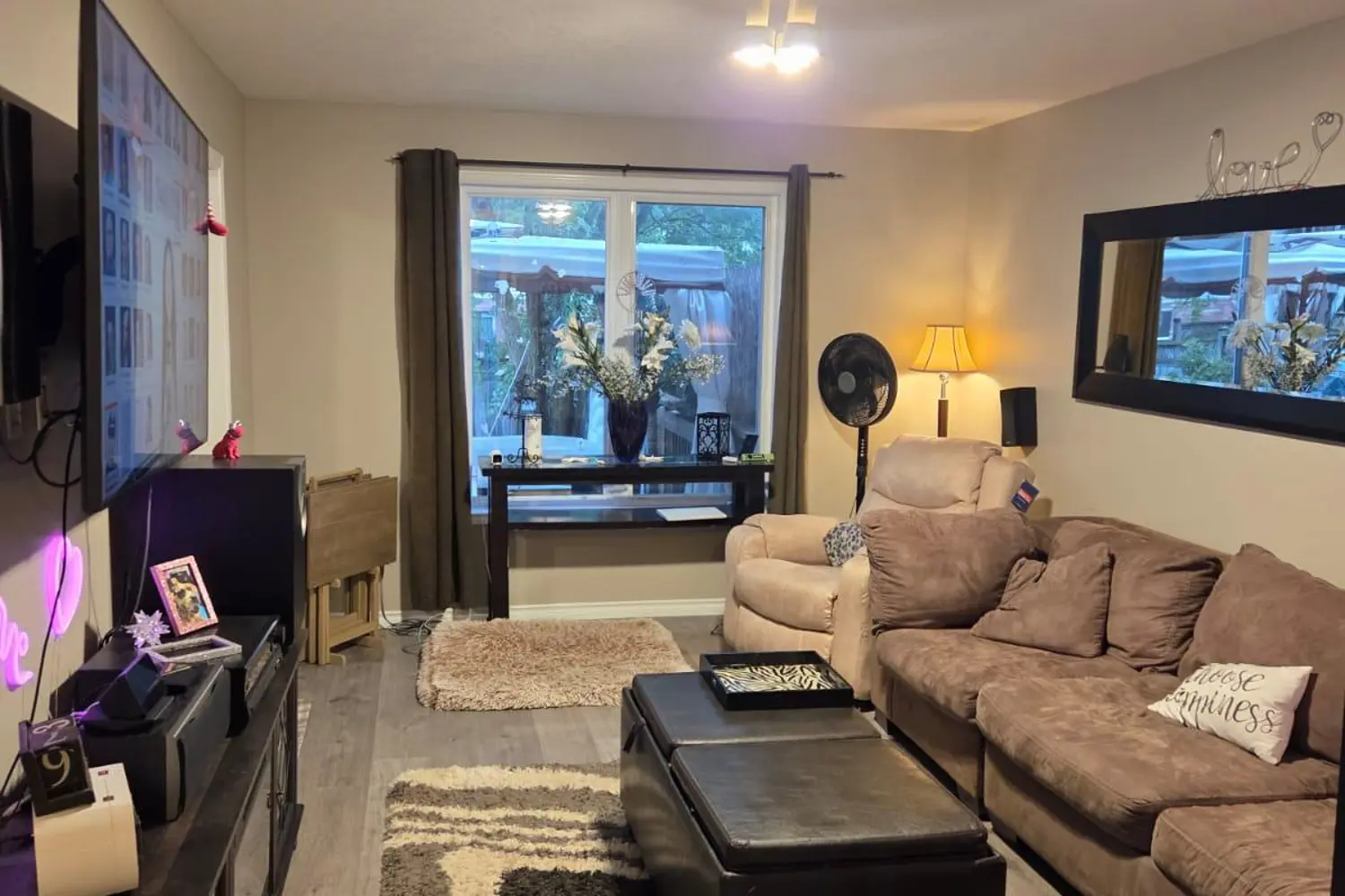 21 Fuller Drive photo 2