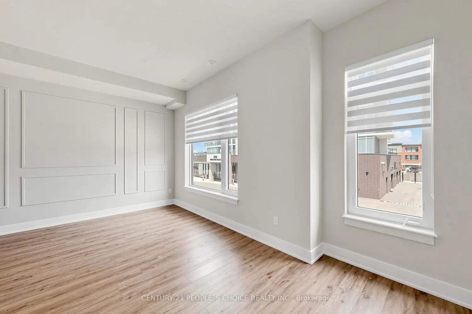 72 Windward Drive photo 4