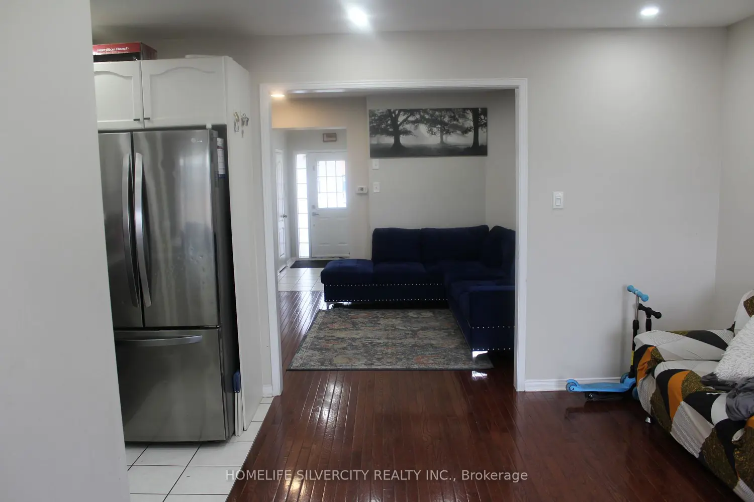 92 Tomabrook Crescent photo 2