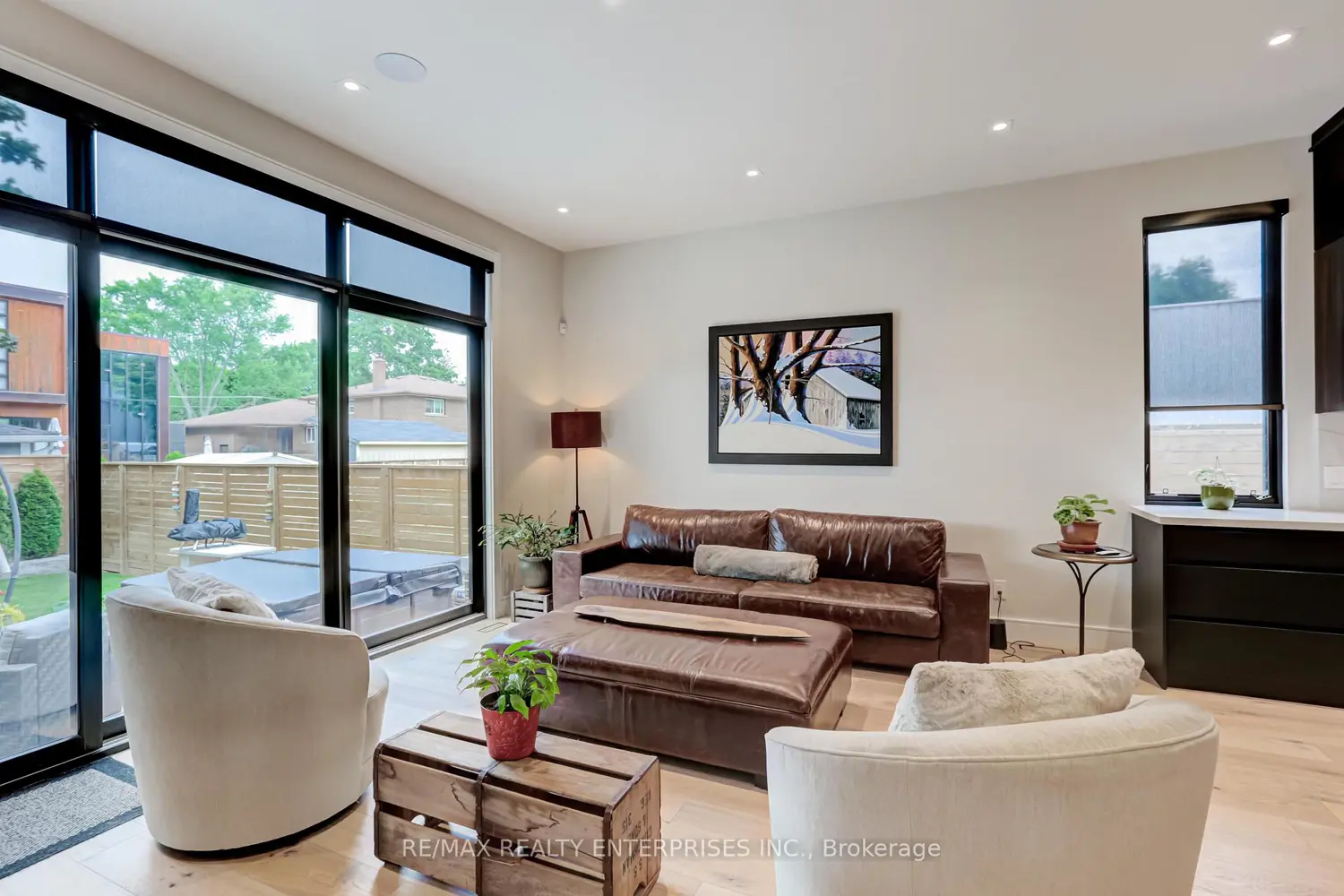 37 Oakwood Avenue photo 5