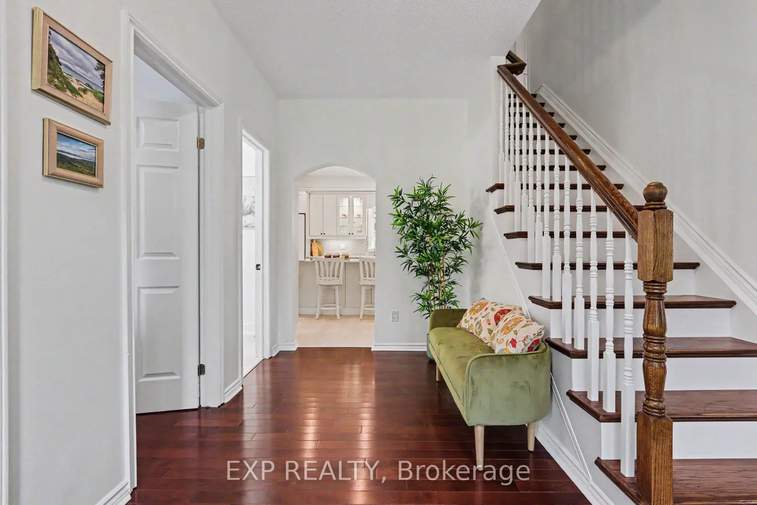 5781 Gowan Gate photo 2