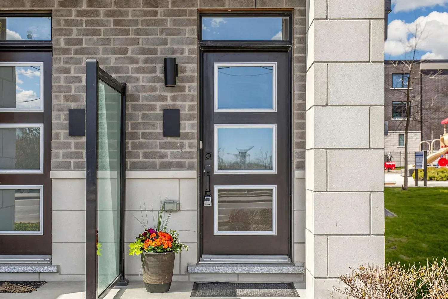 2550 Castlegate Crossing 218