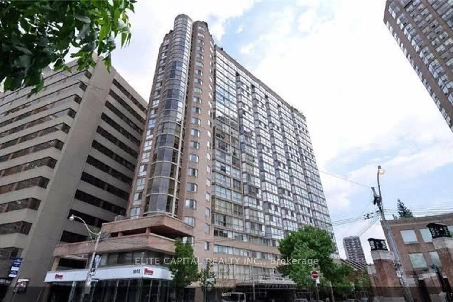1055 Bay Street 2210