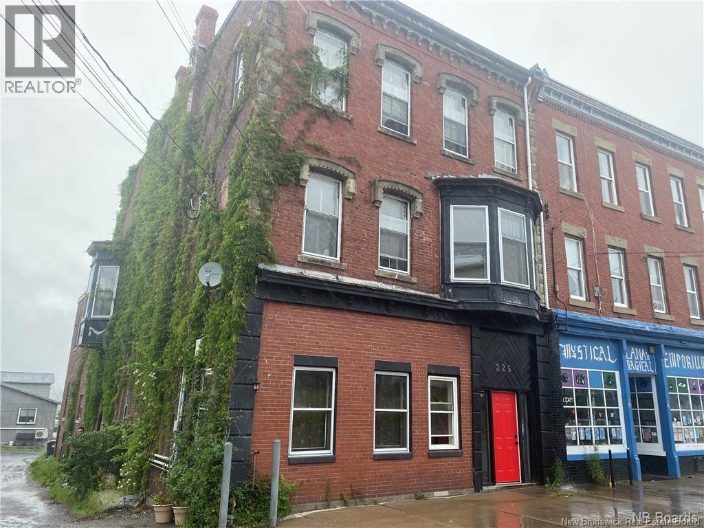 325 Main Street, Saint John, NB, E2K1H7